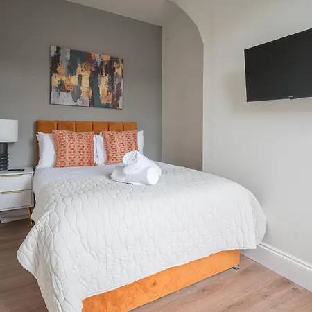 King Bed Luxury 2br House Fast Wifi